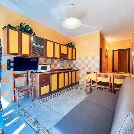 In 45682 Apartment